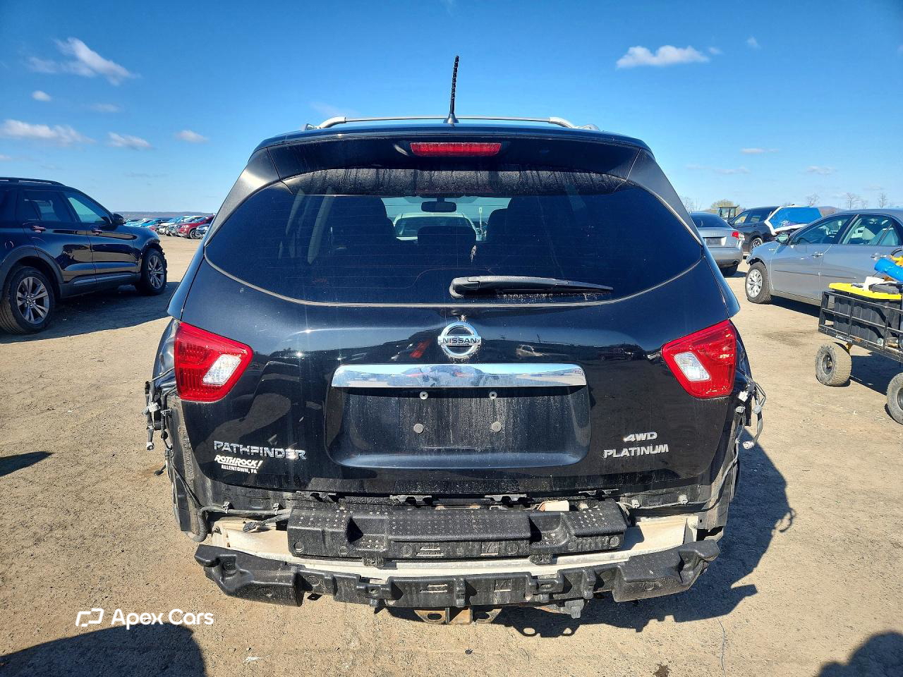 Nissan Pathfinder 2017