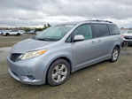 Toyota Sienna 2011