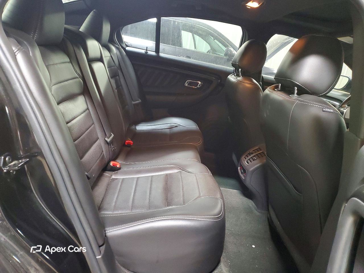 Ford Taurus 2013