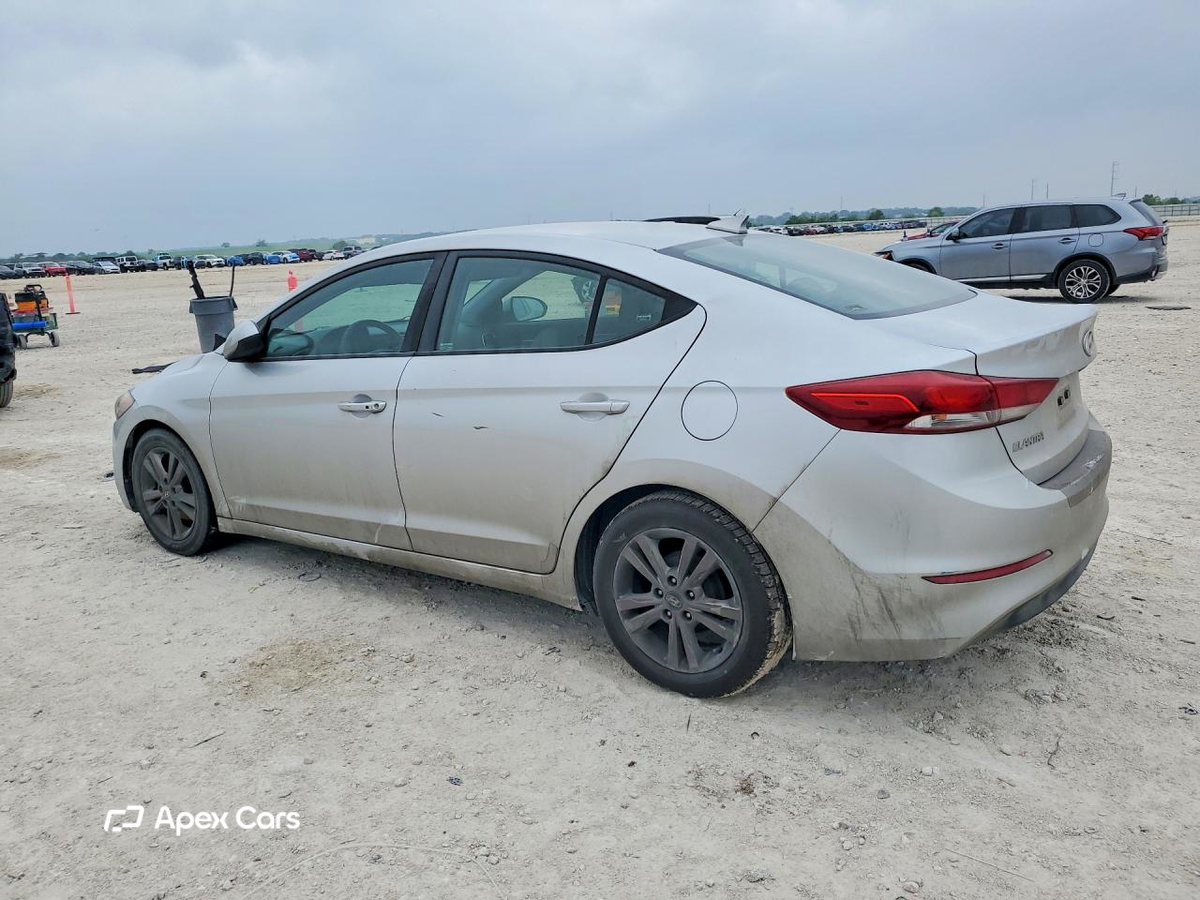 Hyundai Elantra 2017
