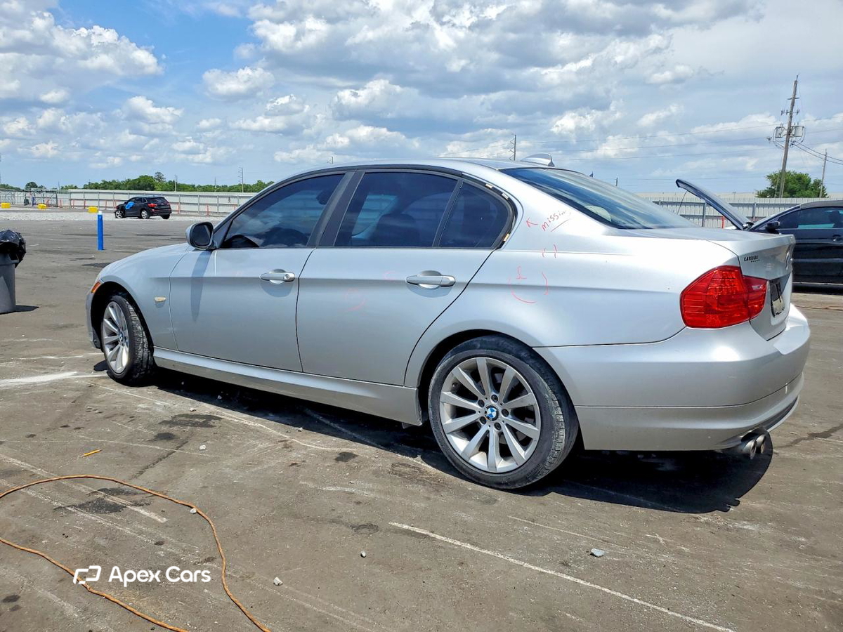 BMW Series 3 2011
