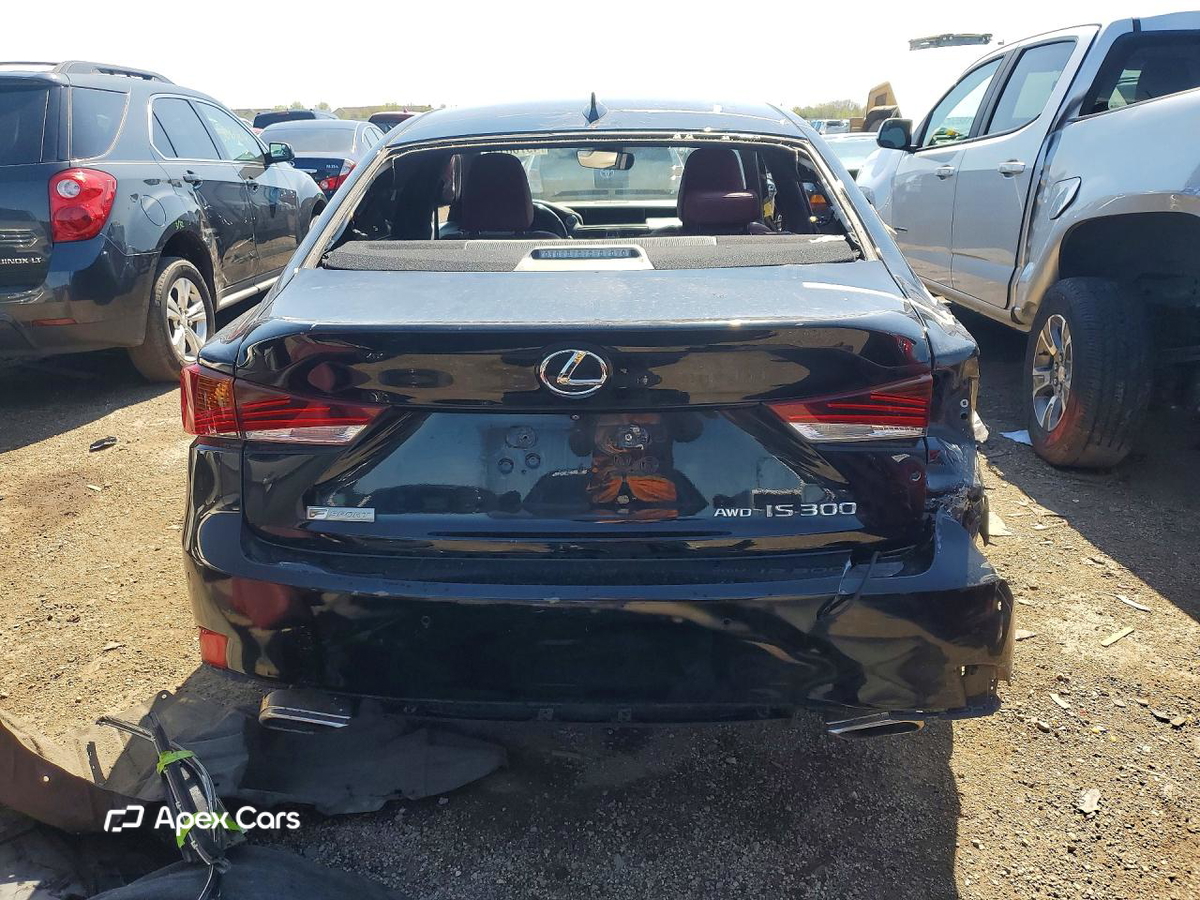 Lexus IS 2020