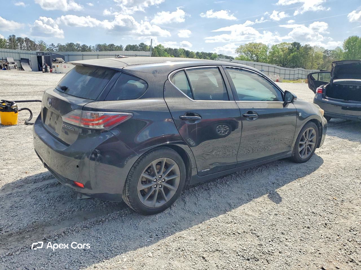 Lexus CT 2013
