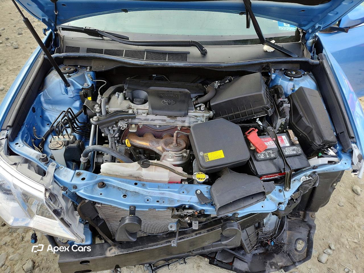 Toyota Camry 2012