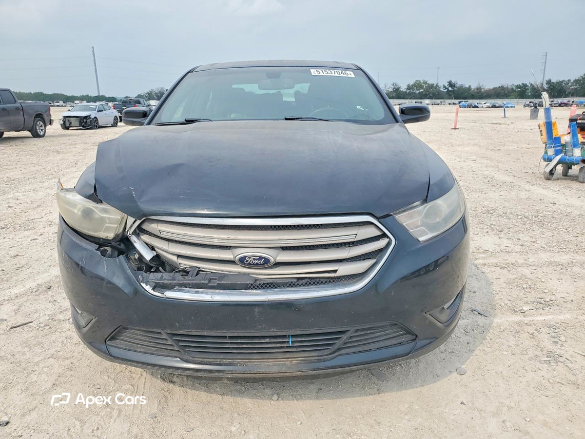 Ford Taurus 2014