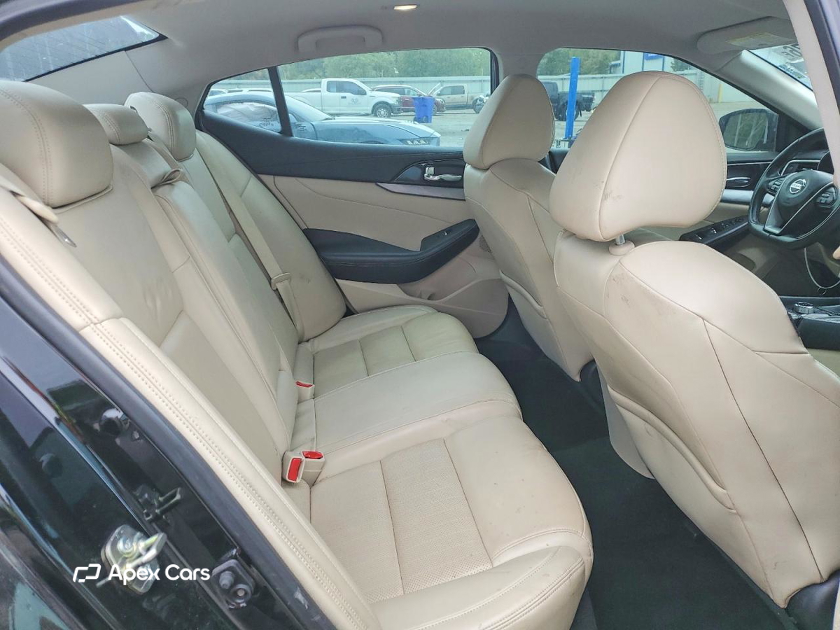 Nissan Maxima 2016