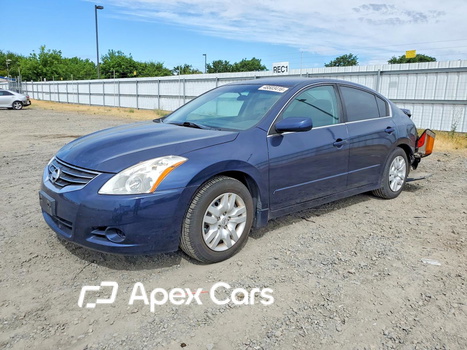 Nissan Altima 2010 - Image 1 of 12