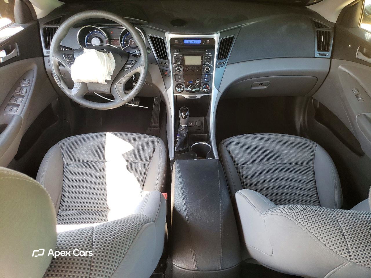 Hyundai Sonata 2011