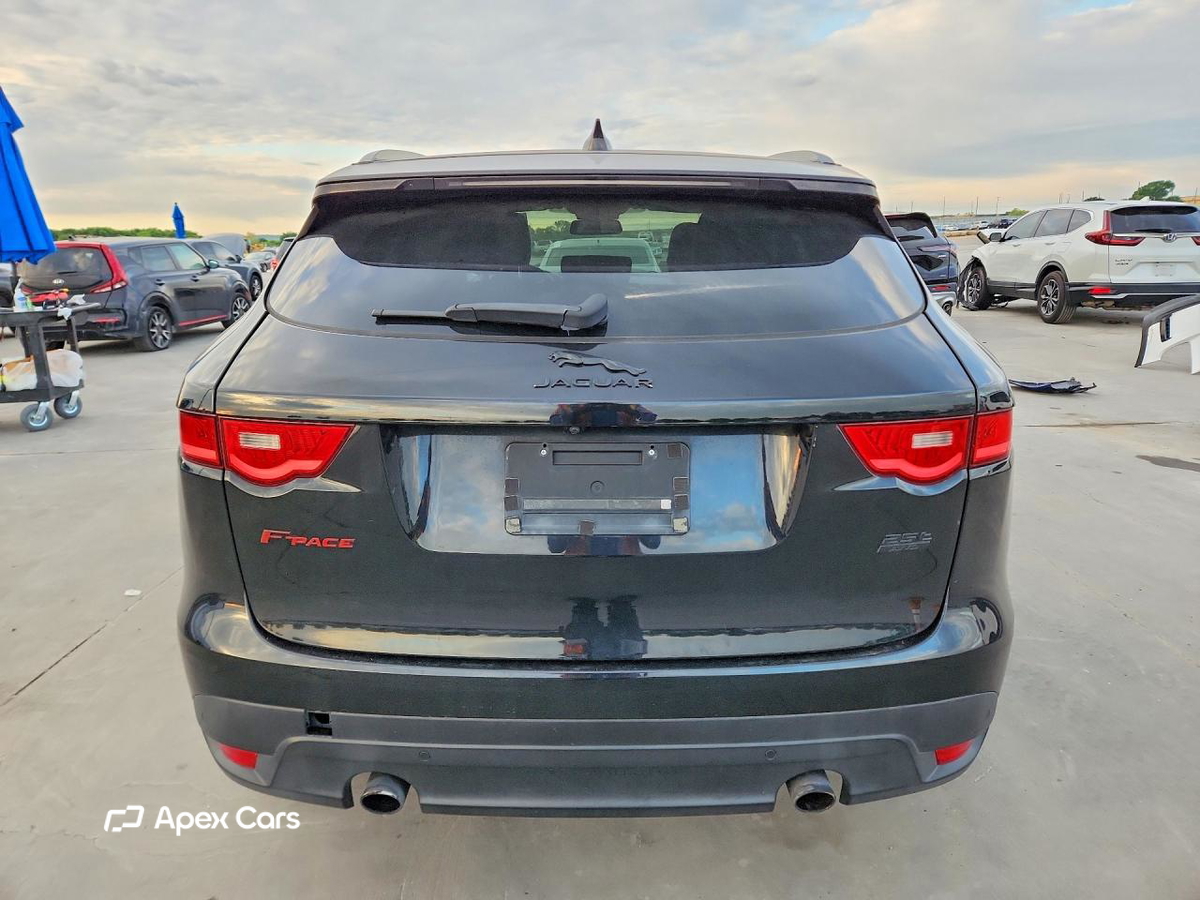 Jaguar F-Pace 2018