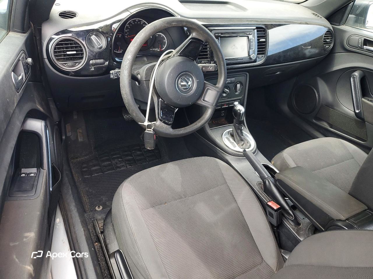 Volkswagen Beetle 2013