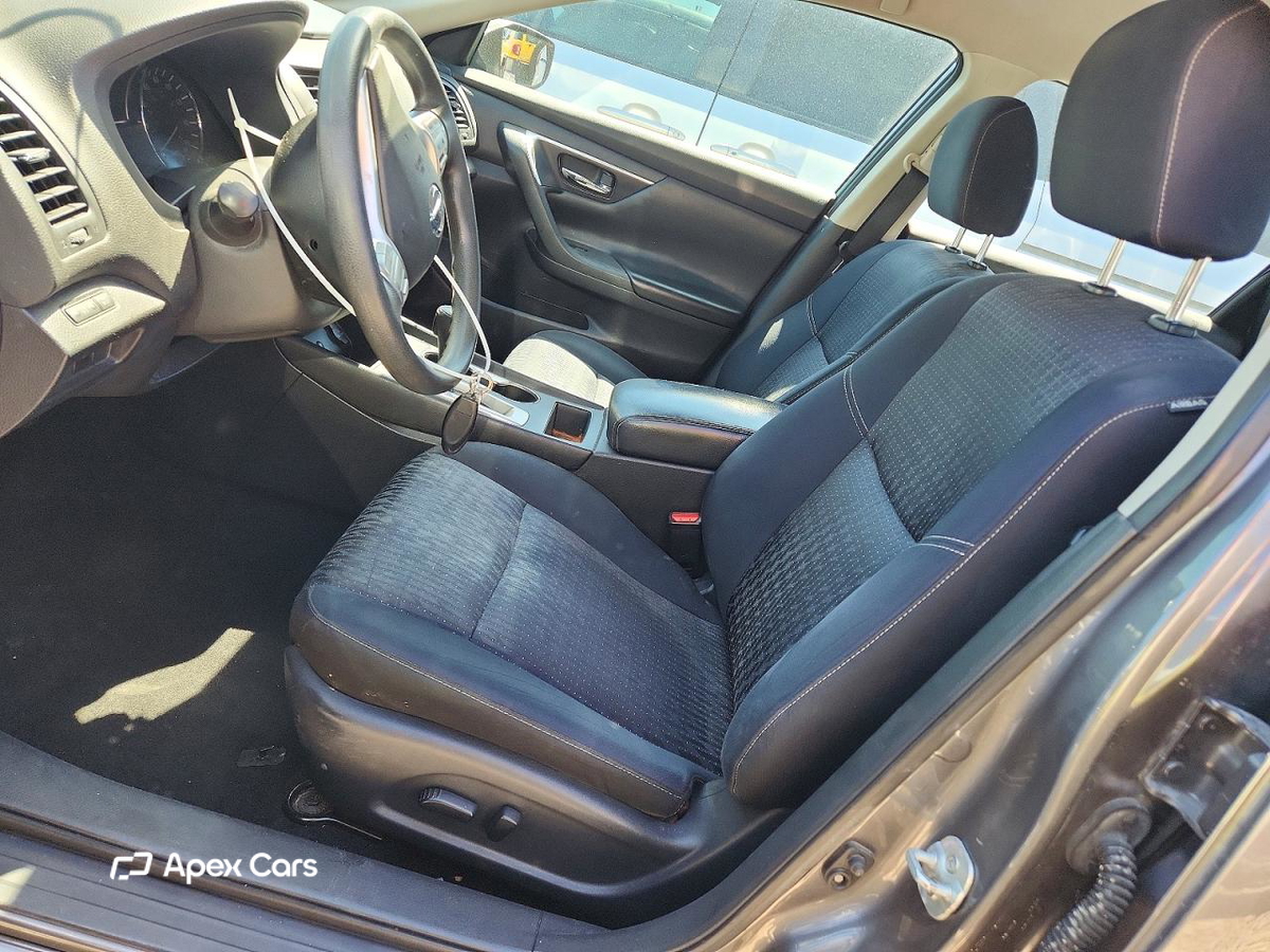 Nissan Altima 2016