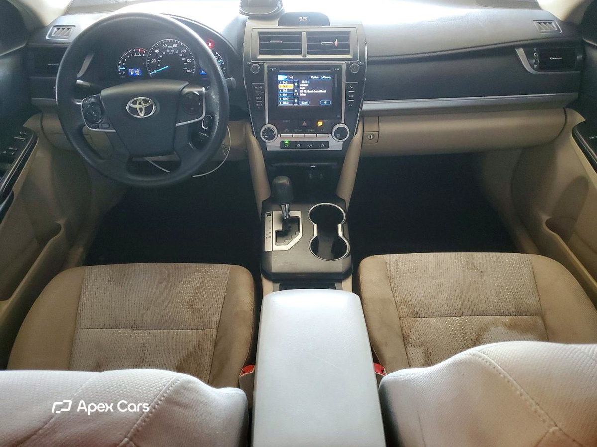 Toyota Camry 2012