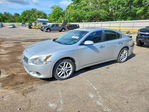 Nissan Maxima 2011