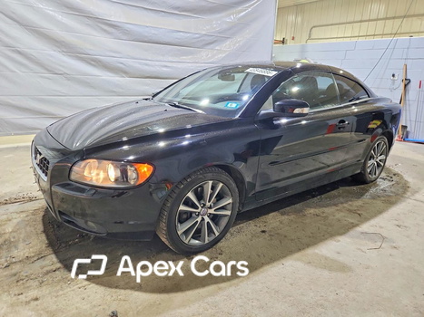 Volvo C70 2010 - Image 1 of 12