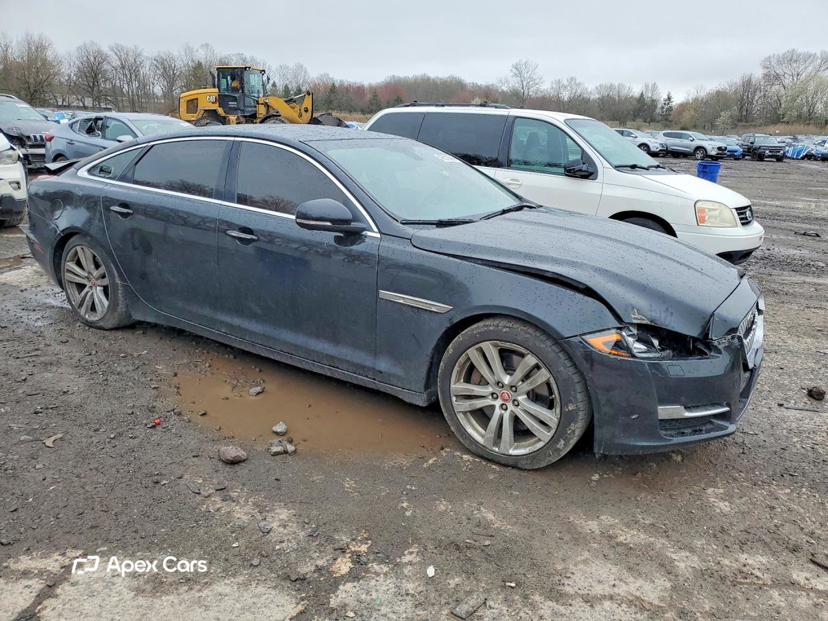 Jaguar XJ 2016