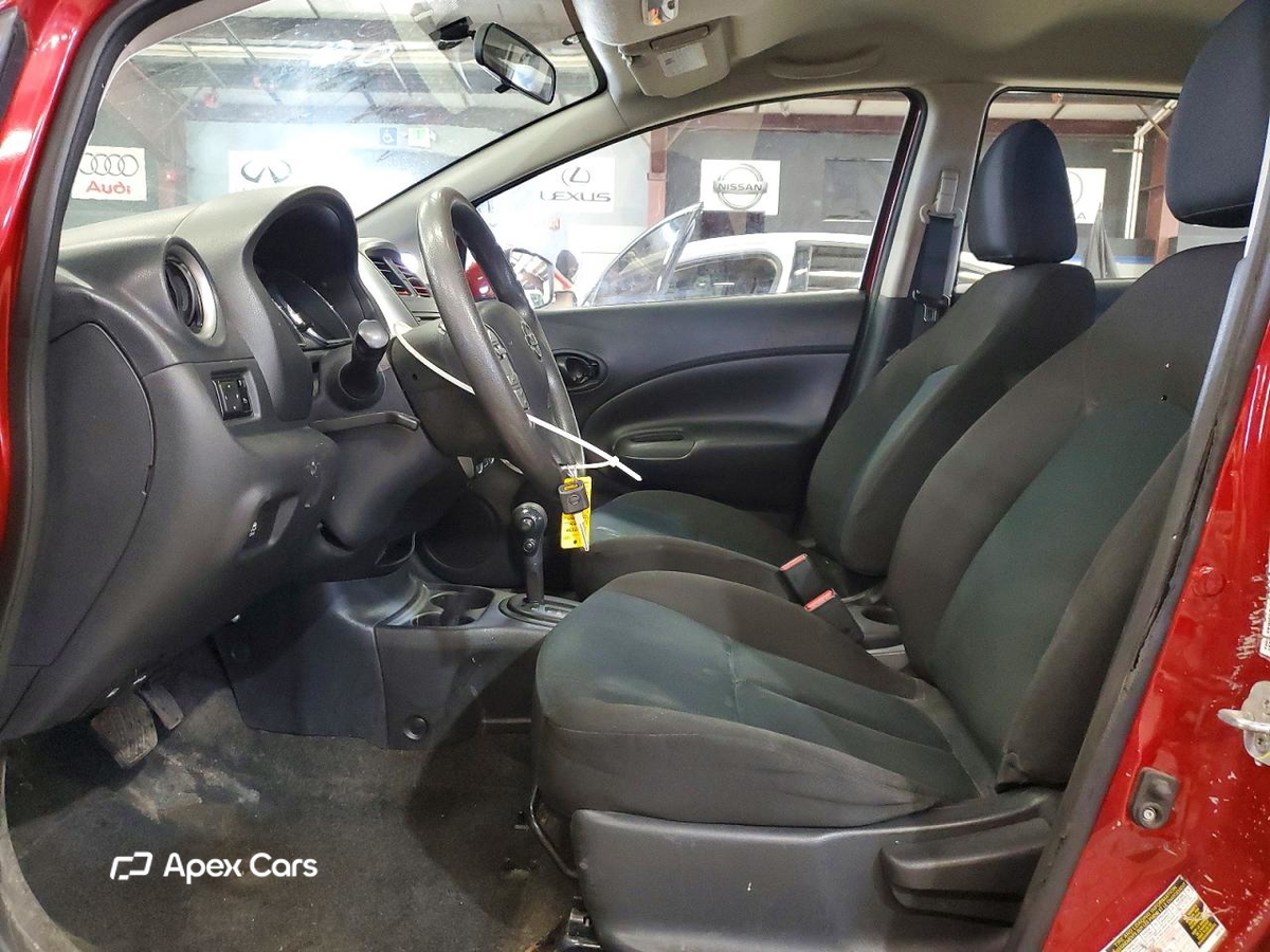 Nissan Versa 2016