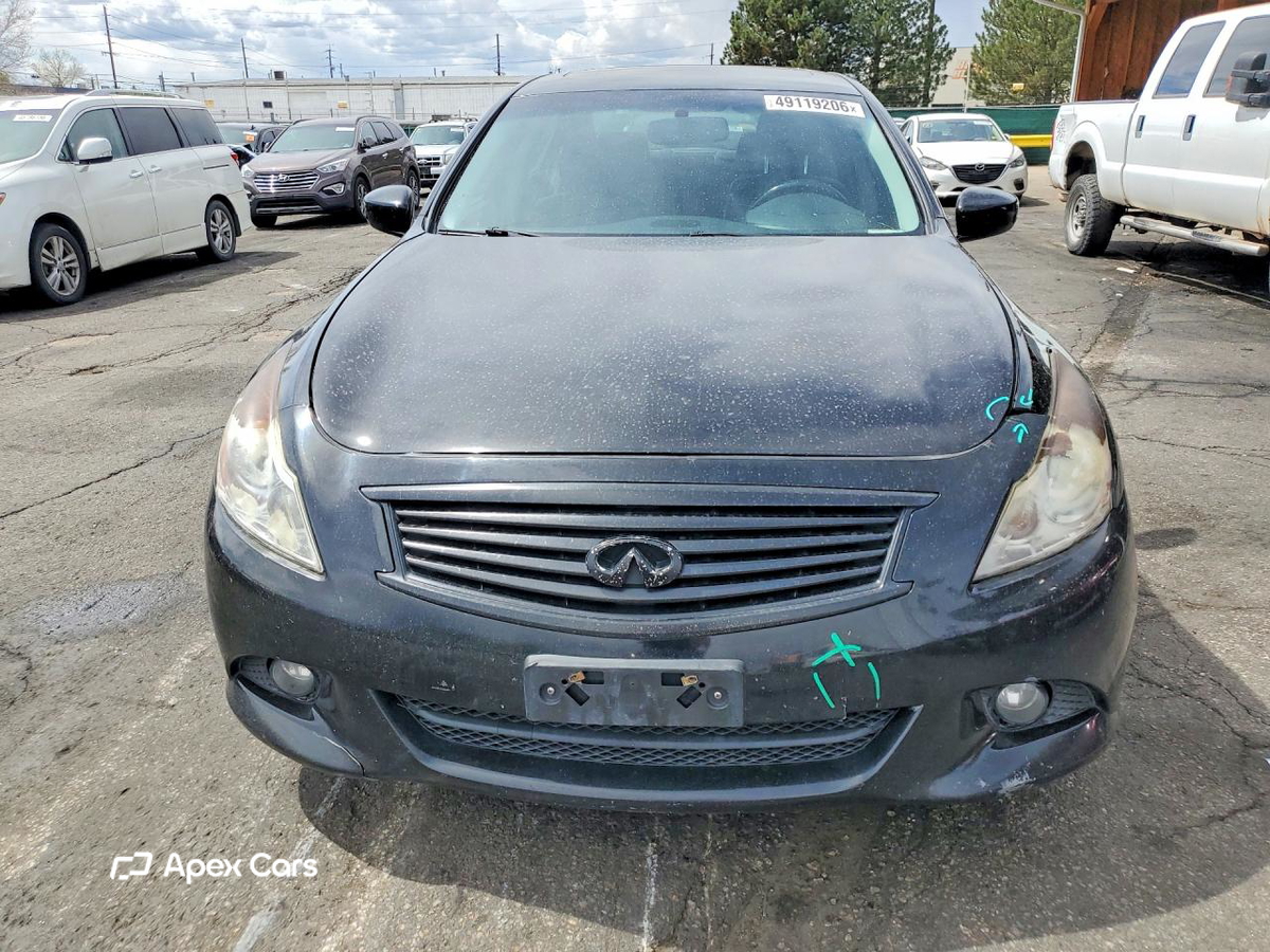 Infiniti G 2013