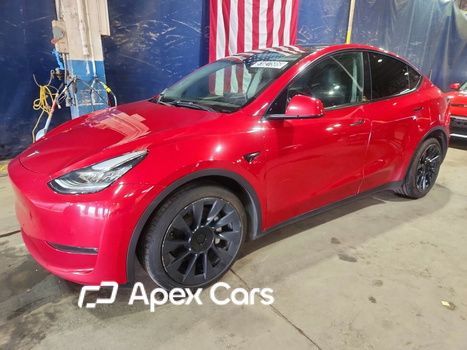 Tesla Model Y 2022 - Image 1 of 13