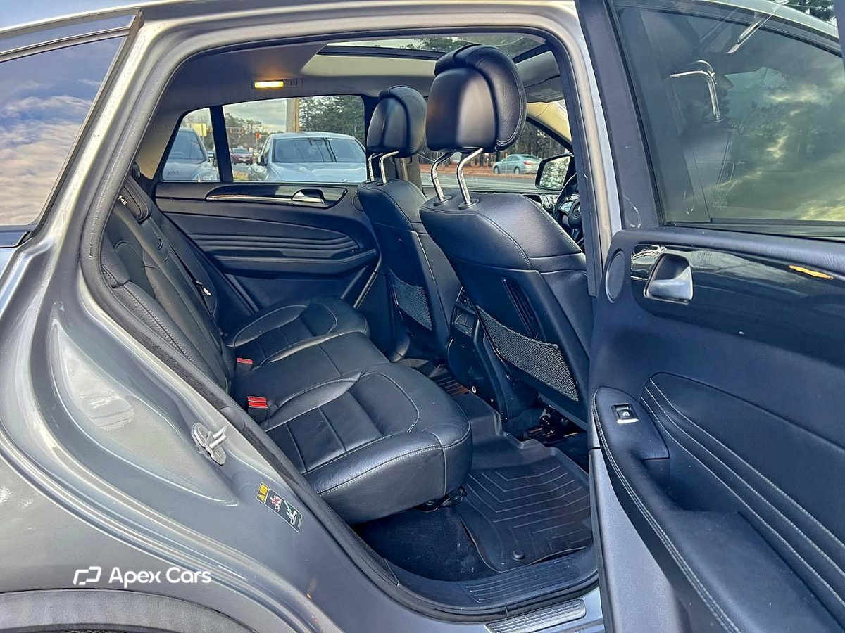 Mercedes-Benz GLE 2016