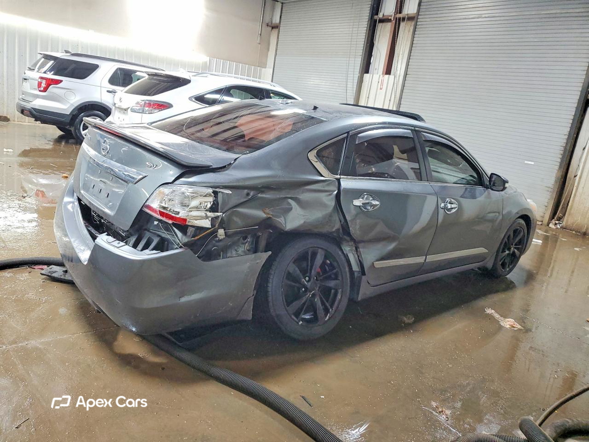 Nissan Altima 2015