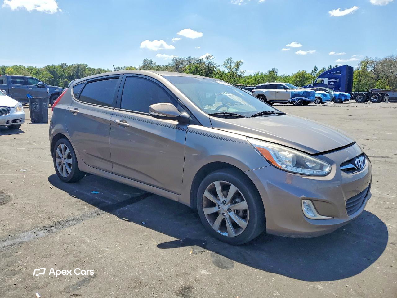 Hyundai Accent 2014