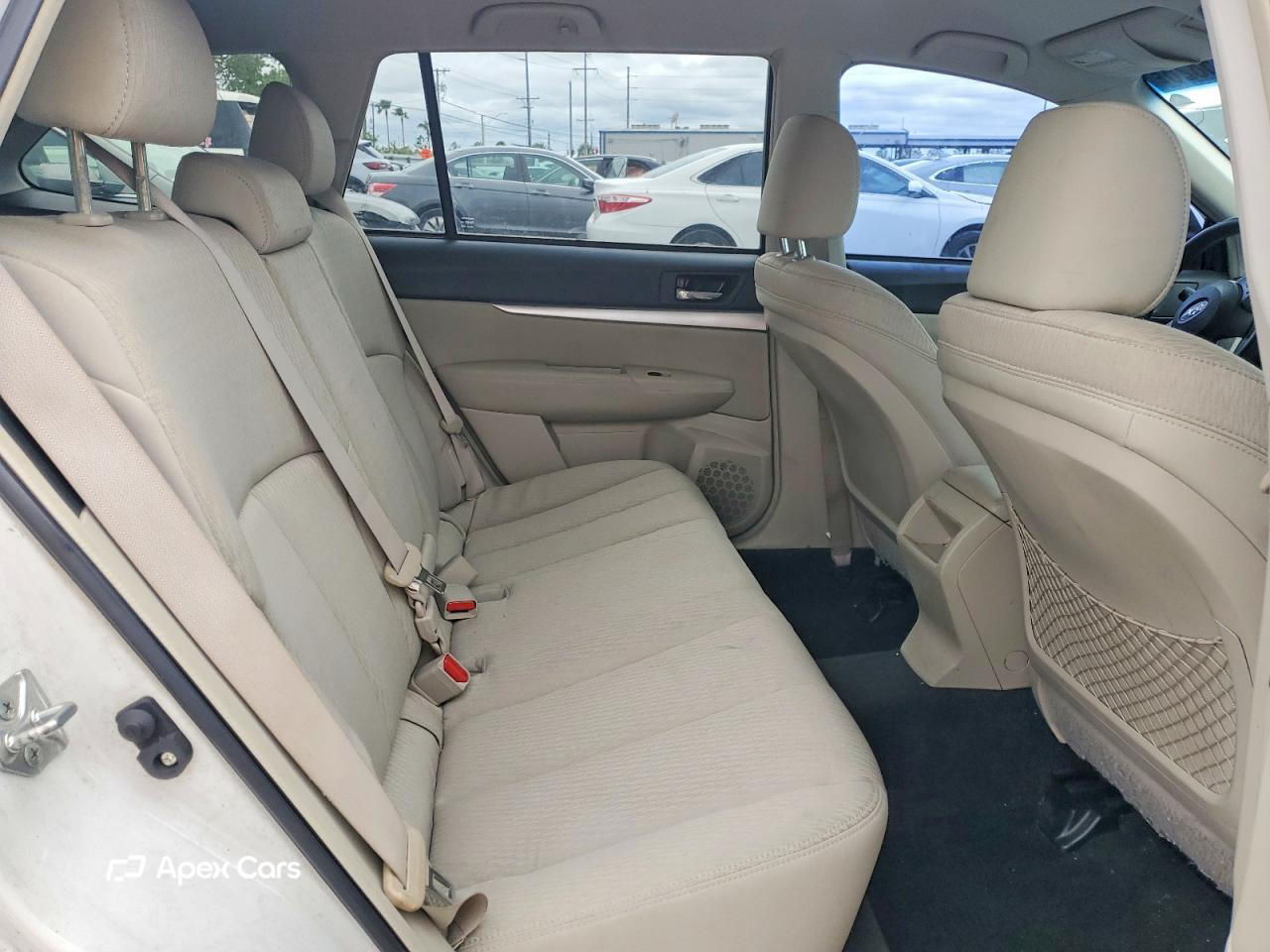 Subaru Outback 2010