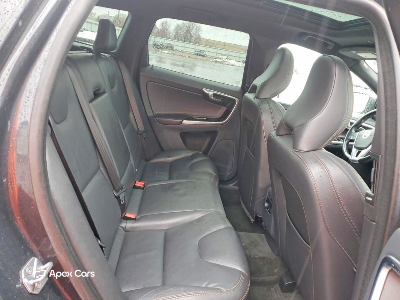 Volvo XC60 2015
