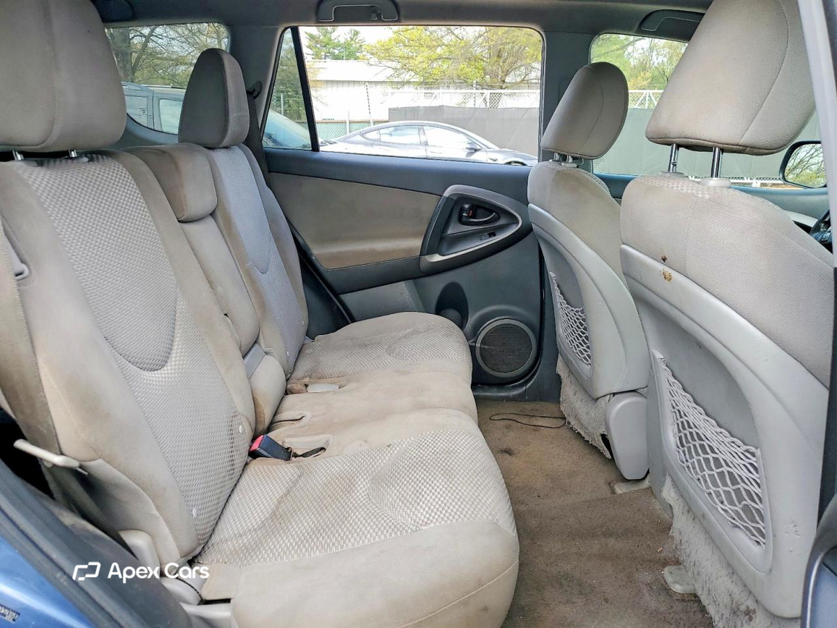 Toyota RAV 4 2012