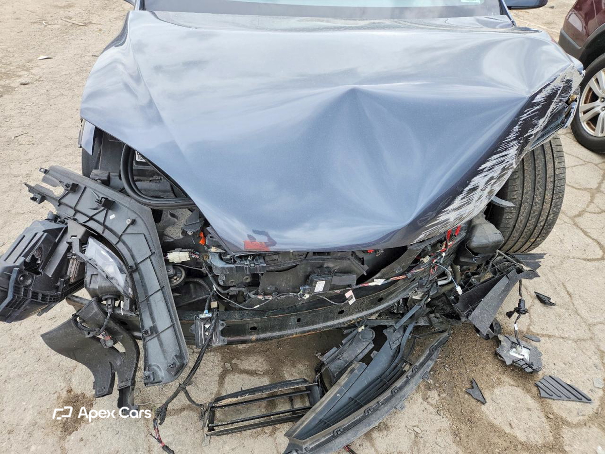Tesla Model X 2019