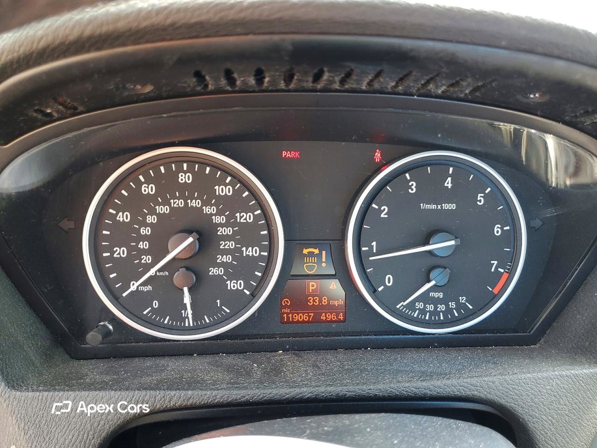 BMW X5 2011