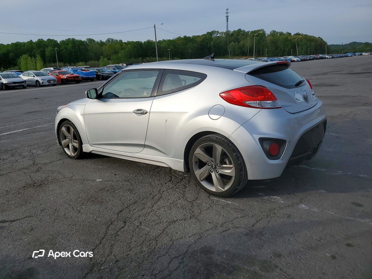 Hyundai Veloster 2013