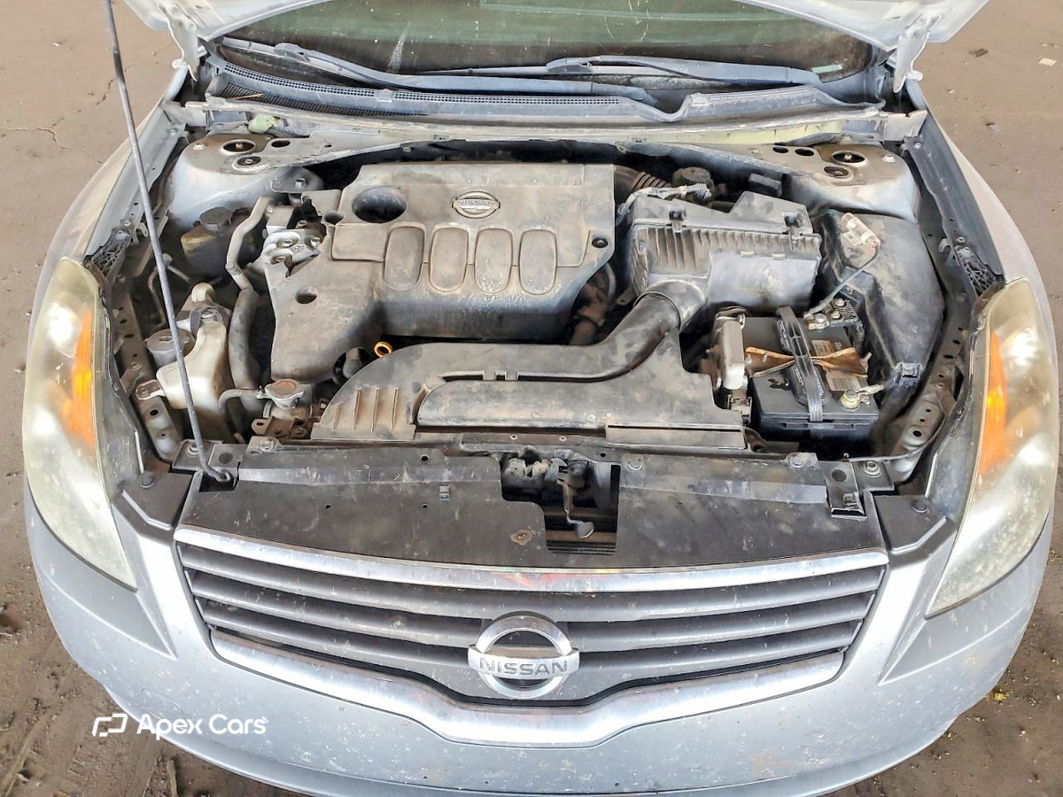 Nissan Altima 2009