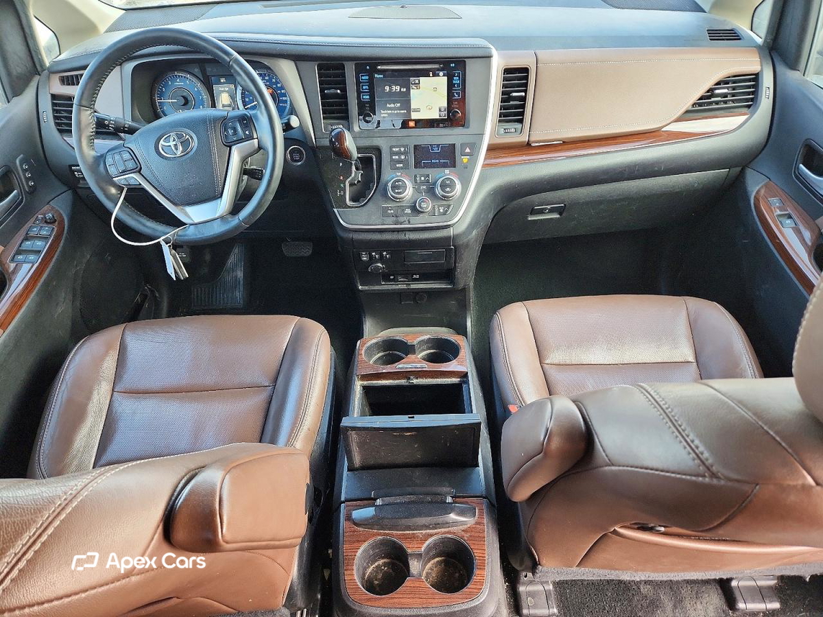Toyota Sienna 2017