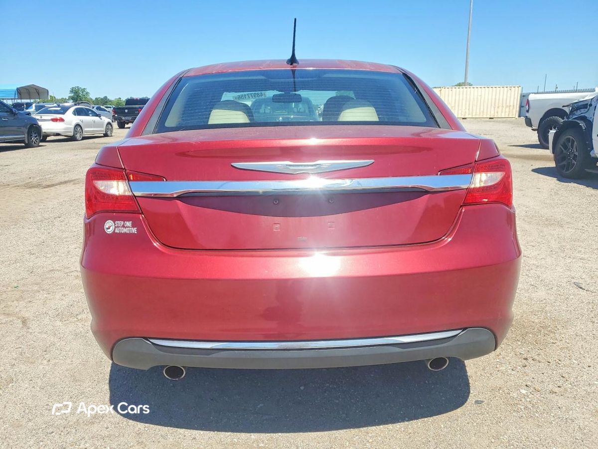 Chrysler 200 2012