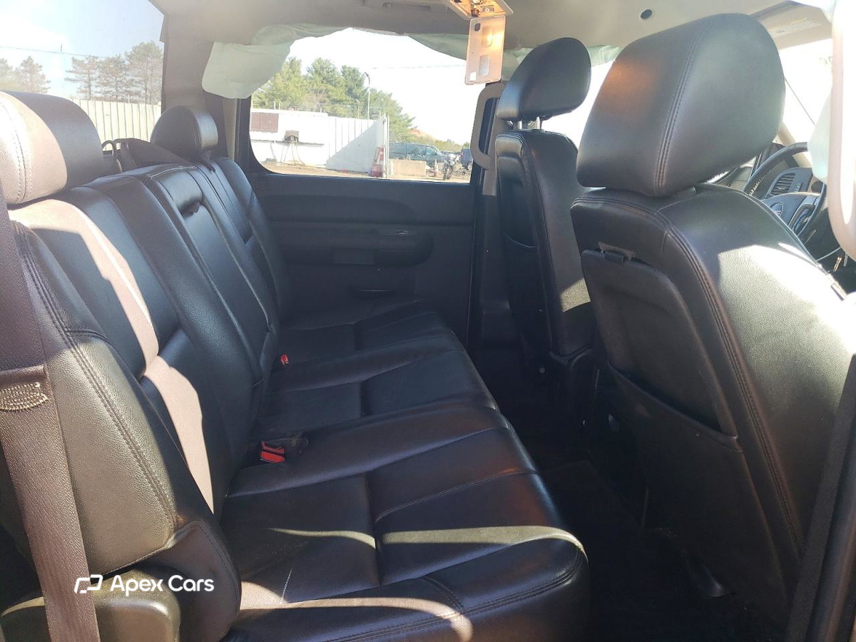 GMC Sierra 2013