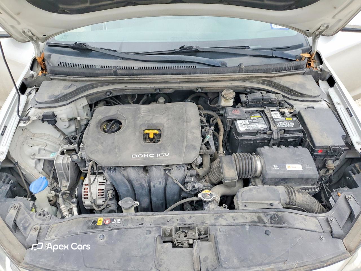 Hyundai Elantra 2017