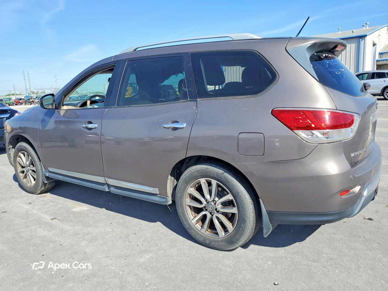 Nissan Pathfinder 2014