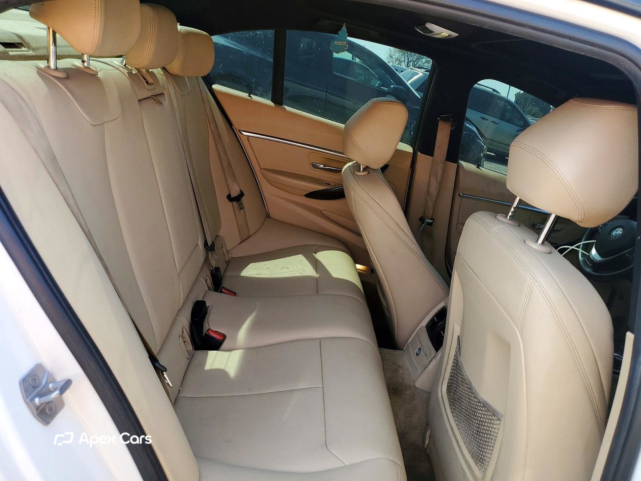 BMW Series 3 2016