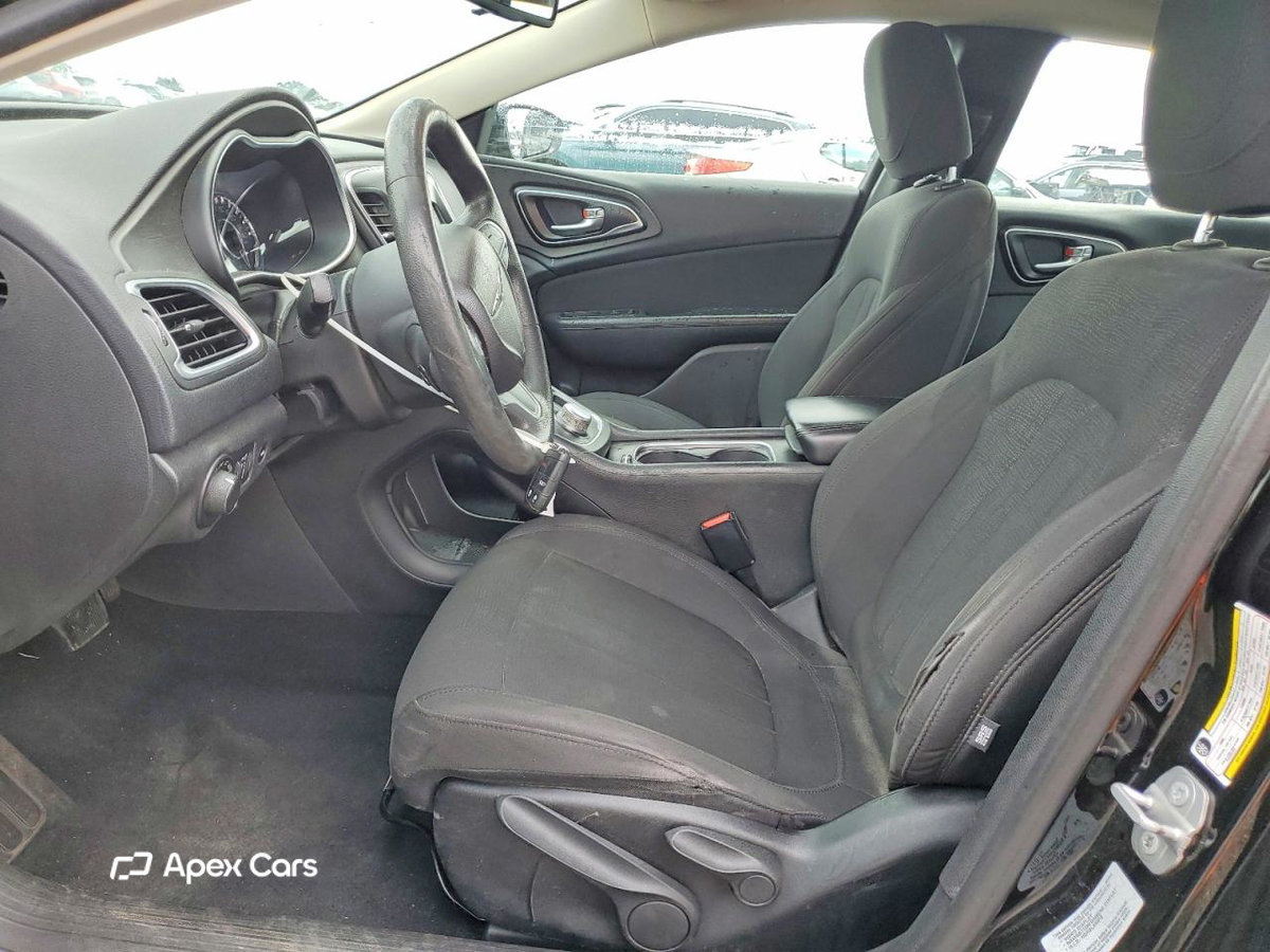 Chrysler 200 2016