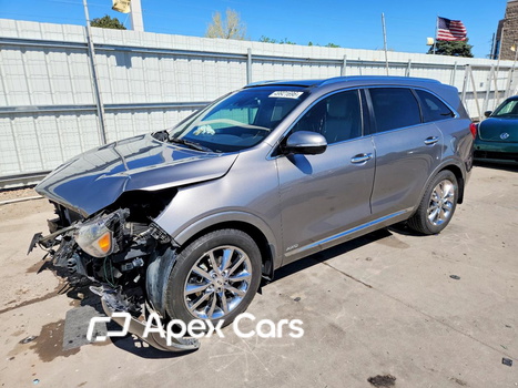 Kia Sorento 2017 - Image 1 of 15