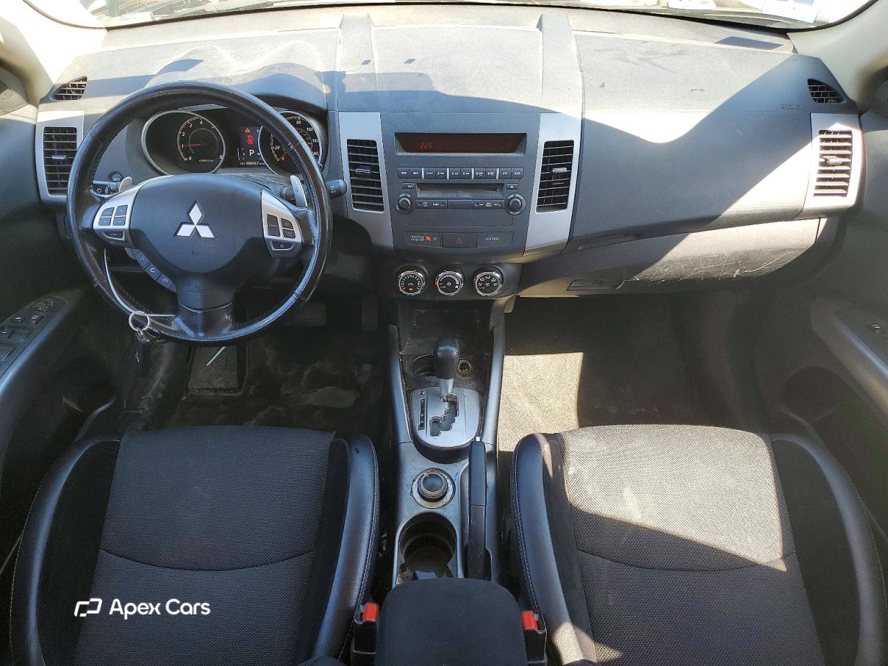 Mitsubishi Outlander 2013