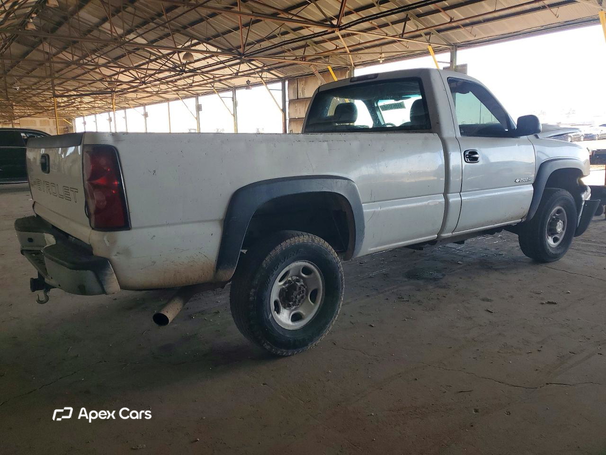 Chevrolet Silverado 2005