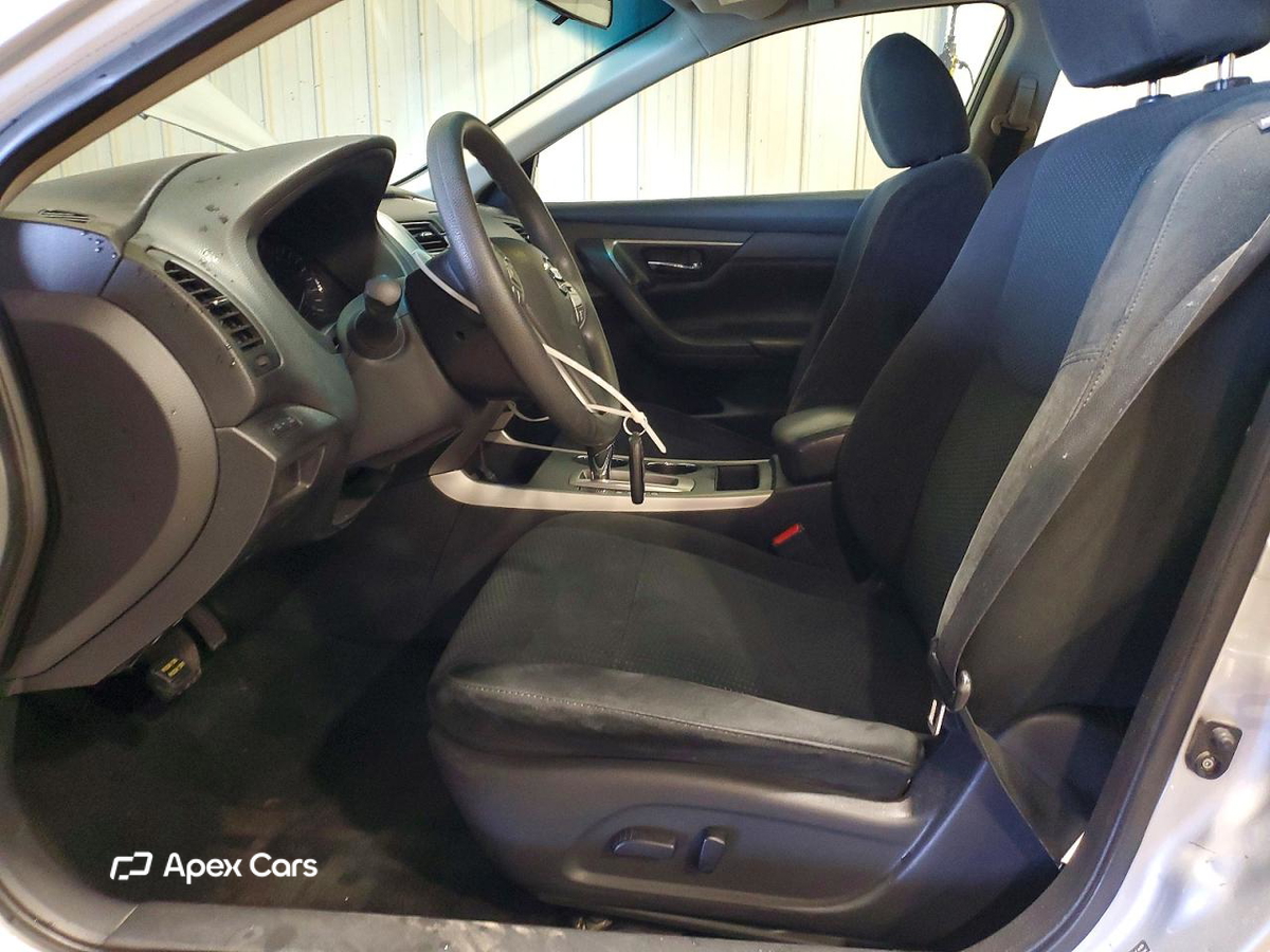Nissan Altima 2015