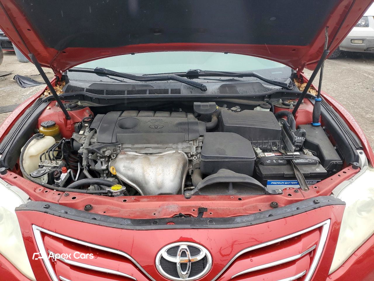 Toyota Camry 2011