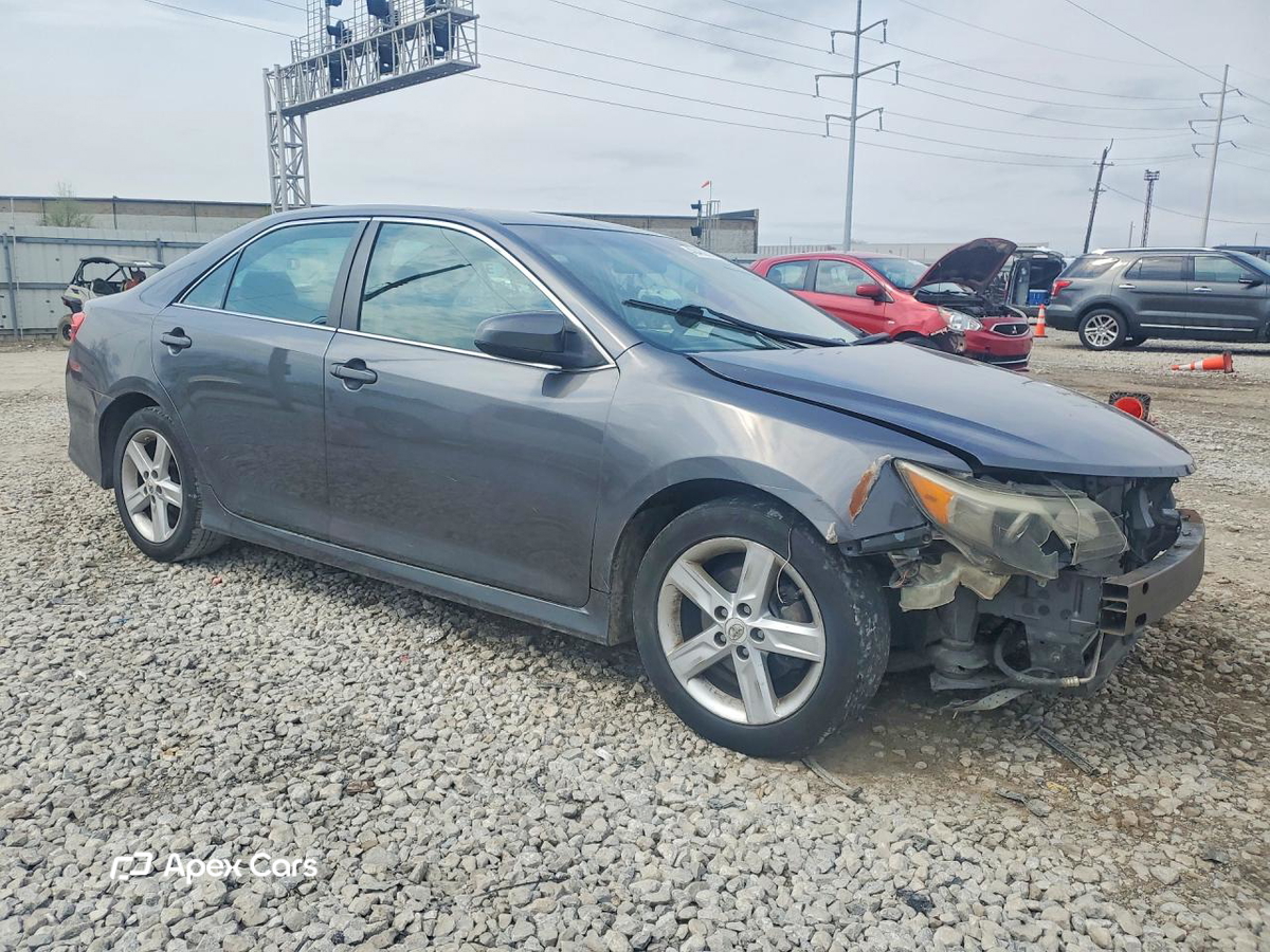 Toyota Camry 2012