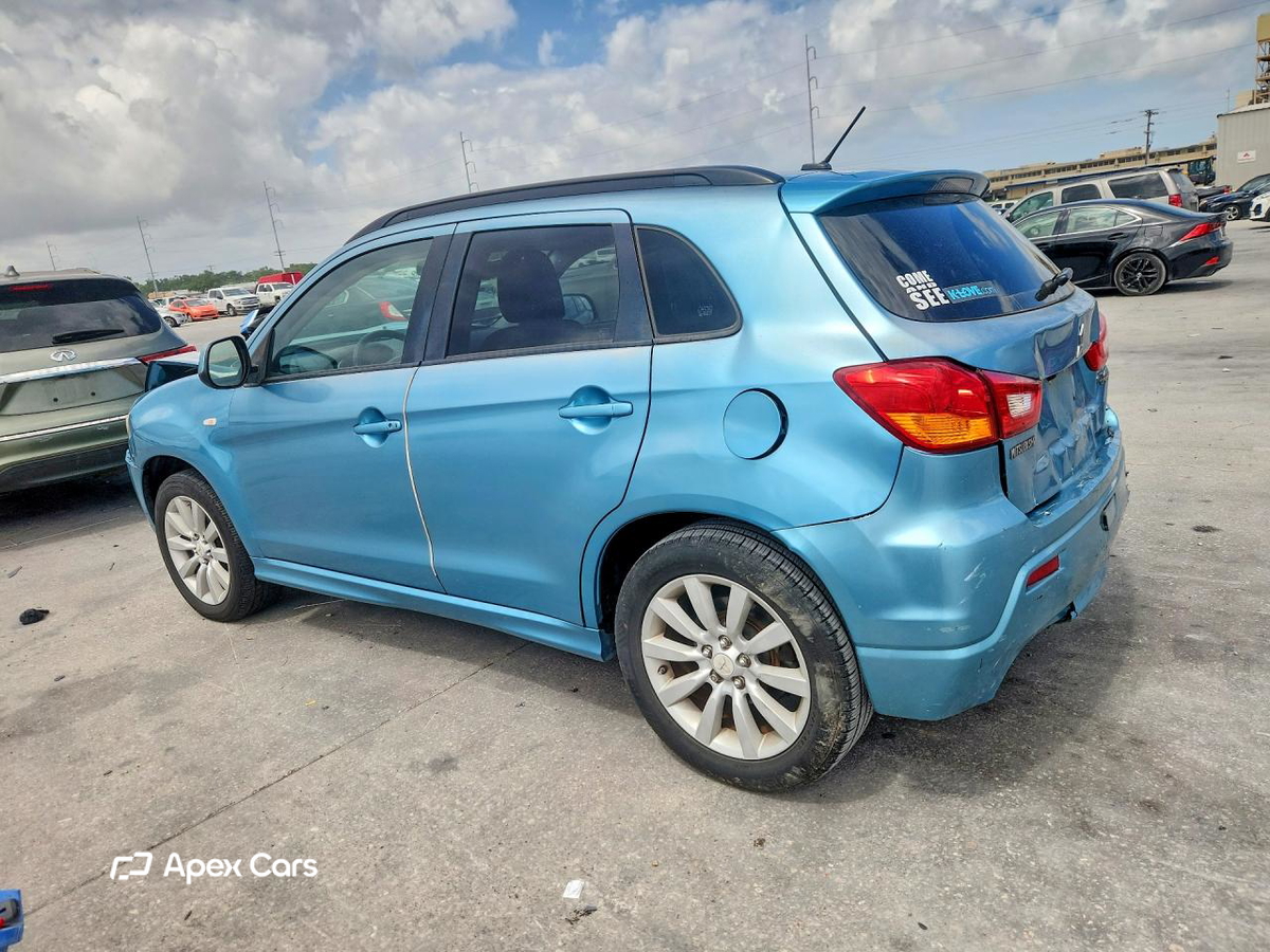 Mitsubishi Outlander 2011