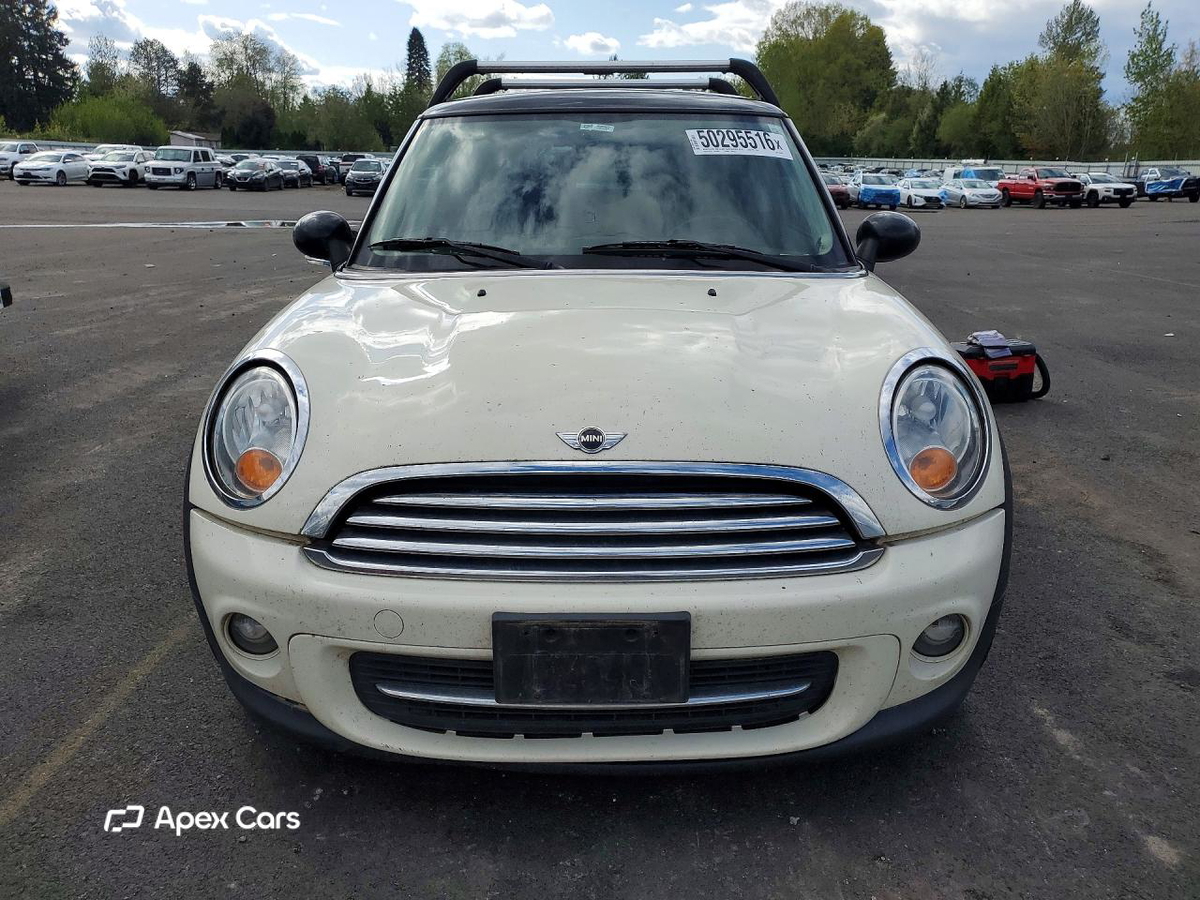 MINI Cooper 2011
