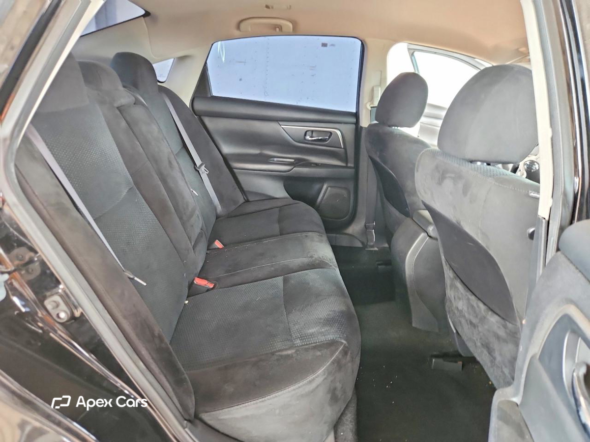 Nissan Altima 2015