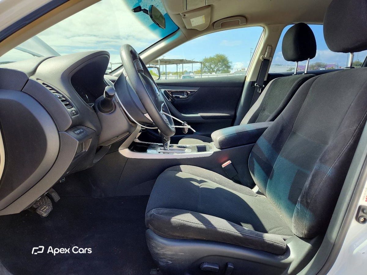 Nissan Altima 2013