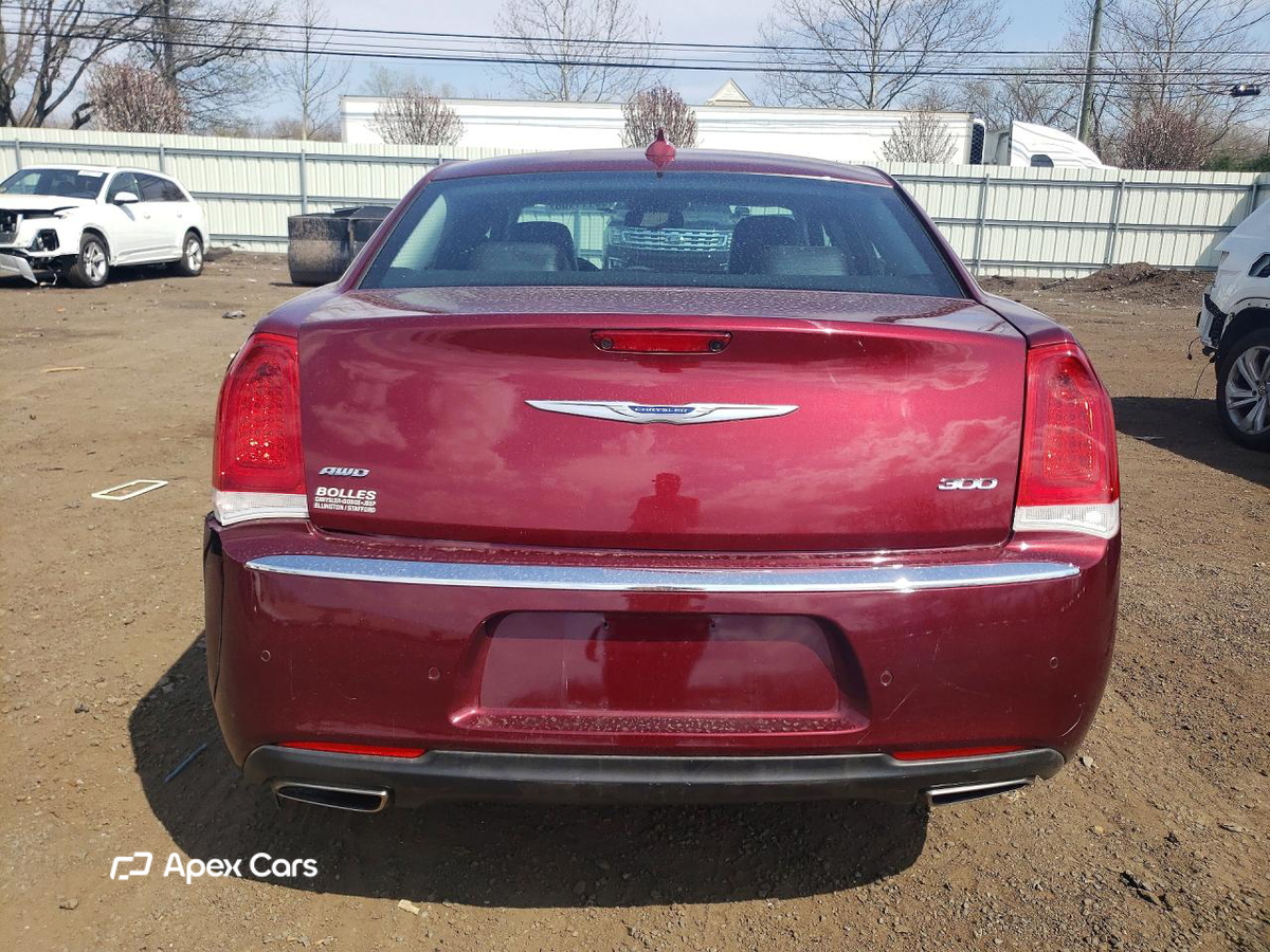 Chrysler 300 2018